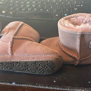 Ugg Toddler Boots 2/3